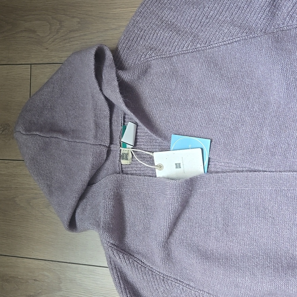 NWT Lavender Hooded Knit Cape One Size - Picture 2 of 8